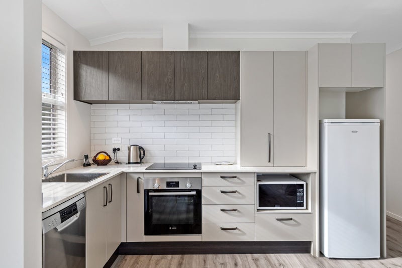 4/1 Glen Lynne Avenue, Queenwood, Hamilton - Carousel 2