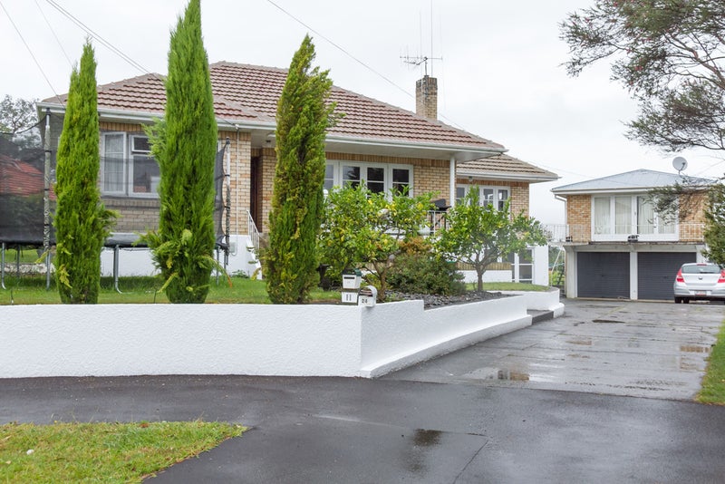 11 Elizabeth Street, Beerescourt, Hamilton - Carousel 1