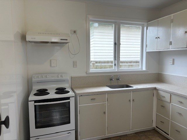 227 The Parade, Island Bay, Wellington - Carousel 2