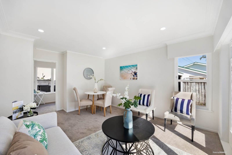 2A/31 Athens Road, Onehunga, Auckland - Carousel 2