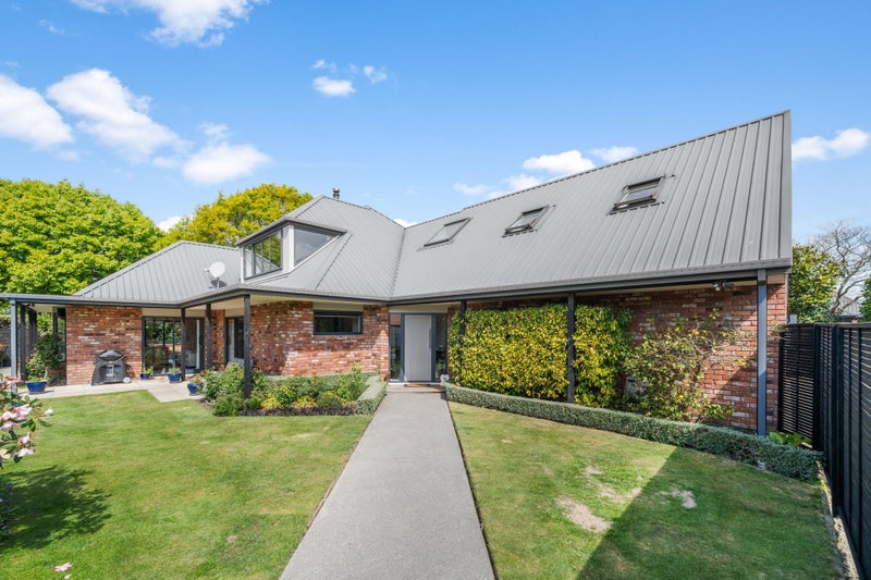 9 Inglewood Place, Avonhead, Christchurch - Carousel 2