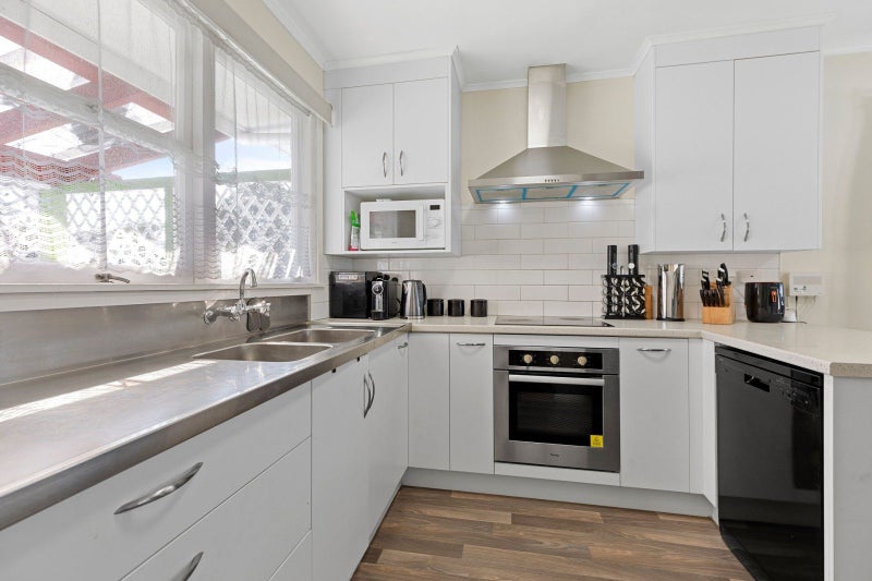 65 Clarke Street, Gate Pa, Tauranga - Carousel 2