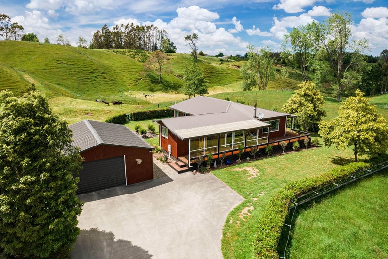 718 Oruanui Road, Taupo - Carousel 1