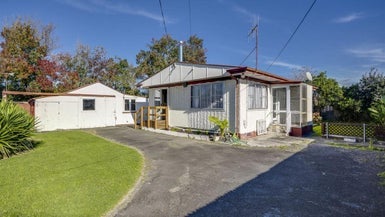 49A Geddis Avenue, Maraenui, Napier - Carousel 1
