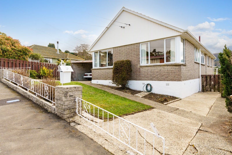 42 Turnbull Street, Brockville, Dunedin - Carousel 1