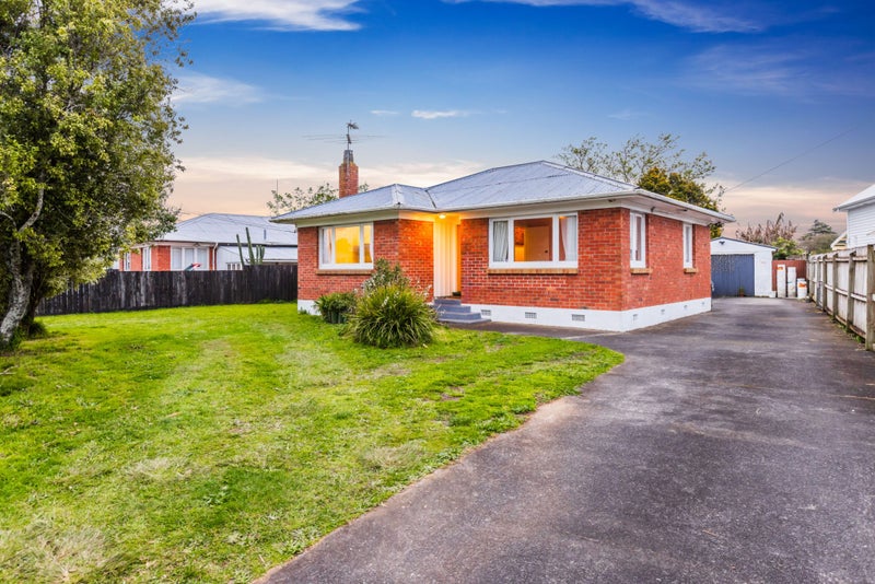 41 Sutton Crescent, Papakura, Papakura - Carousel 20