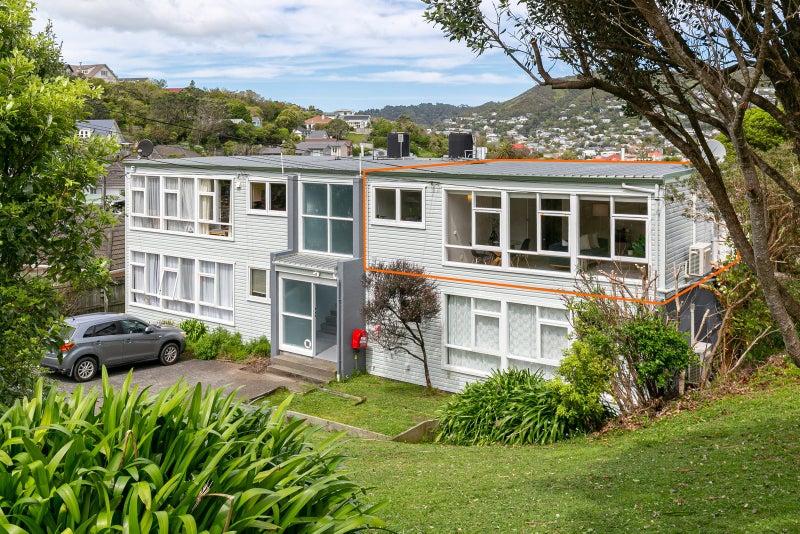 1/1 Canterbury Street, Karori, Wellington - Carousel 9