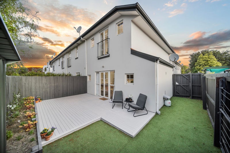 9C Crohane Place, Addington, Christchurch - Carousel 1