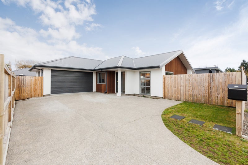 4A Freedom Drive, Kelvin Grove, Palmerston North - Carousel 1