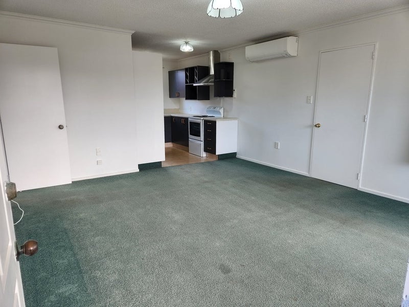 2/217 Oxford Street, South Dunedin, Dunedin - Carousel 2