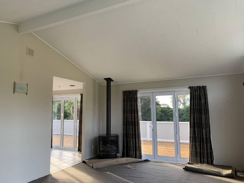 112 Main Road South, Raumati Beach, Paraparaumu - Carousel 2