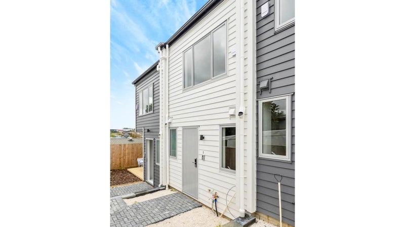 298D Sunset Road, Windsor Park, Auckland - Carousel 1