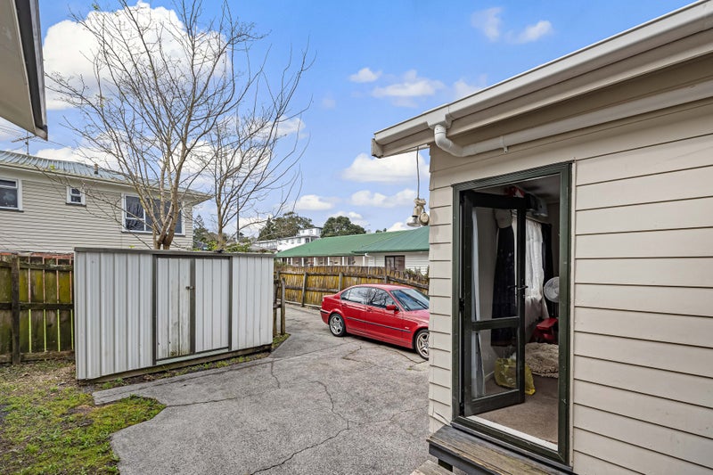 2/37 Great South Road, Manurewa, Auckland - Carousel 15
