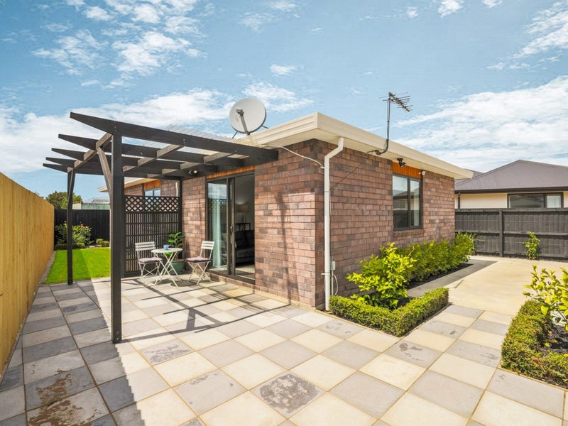 50A Bassett Street, Burwood, Christchurch - Carousel 1