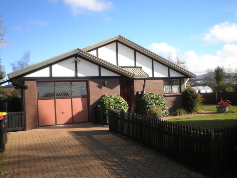 6 Lennox Street, Gore, Gore - Carousel 11
