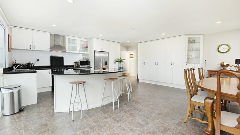 15 Camden Street, Leeston - Carousel 1