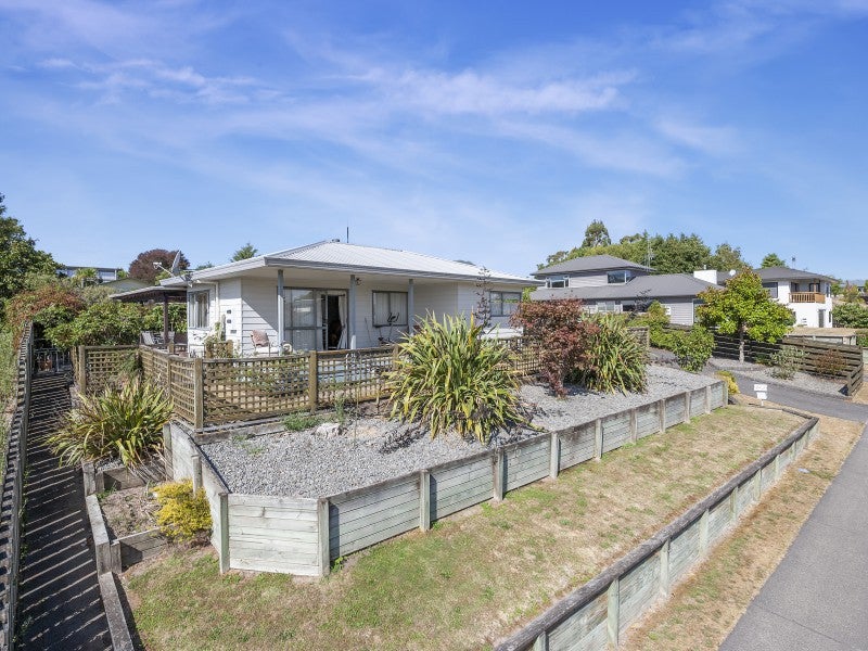 22 Kiddle Drive, Hilltop, Taupo - Carousel 2