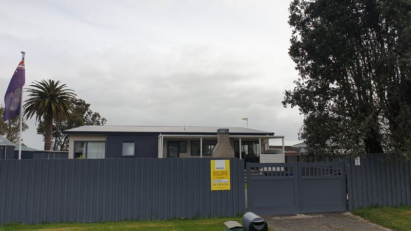 11A Ronald Avenue, Waiuku - Carousel 1