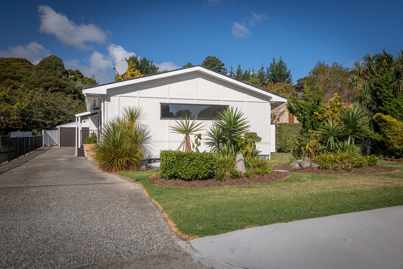 34 Matai Road, Raumati South, Paraparaumu - Carousel 2