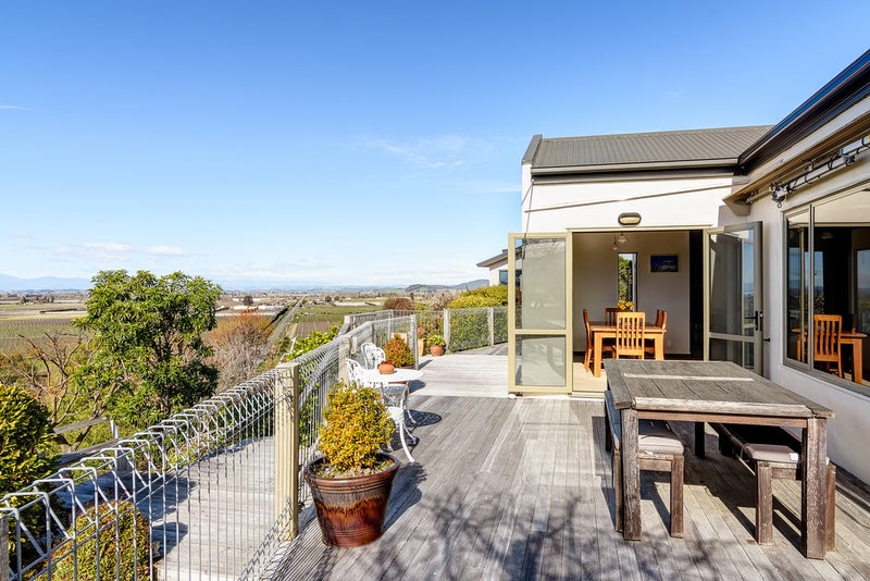 177C Swamp Road, Riwaka - Carousel 1