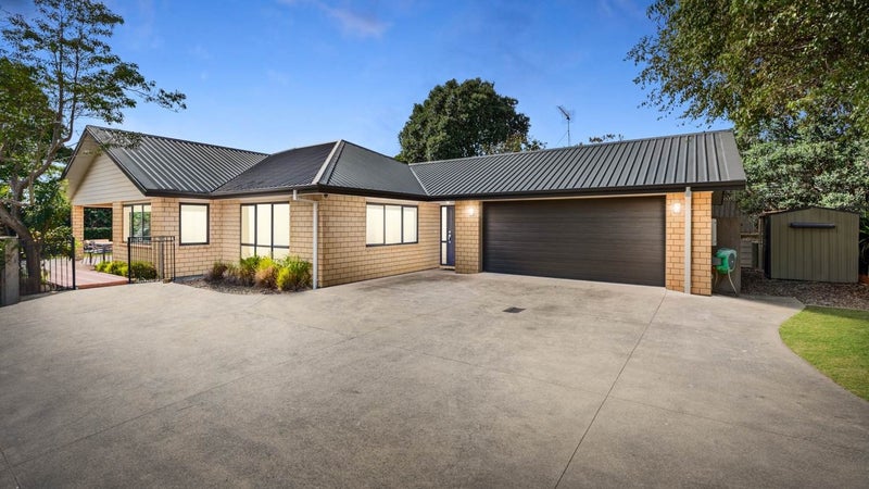 7A Lochinver Road, Papatoetoe, Auckland - Carousel 1