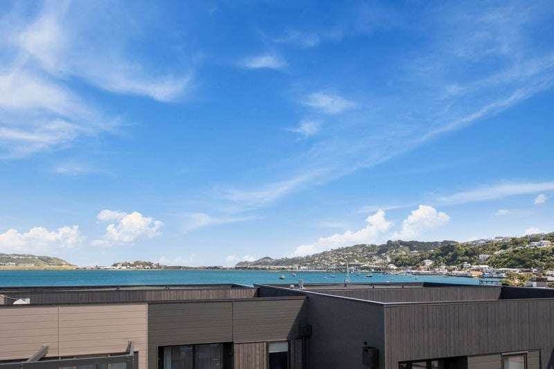 89/305 Evans Bay Parade, Hataitai, Wellington - Carousel 15