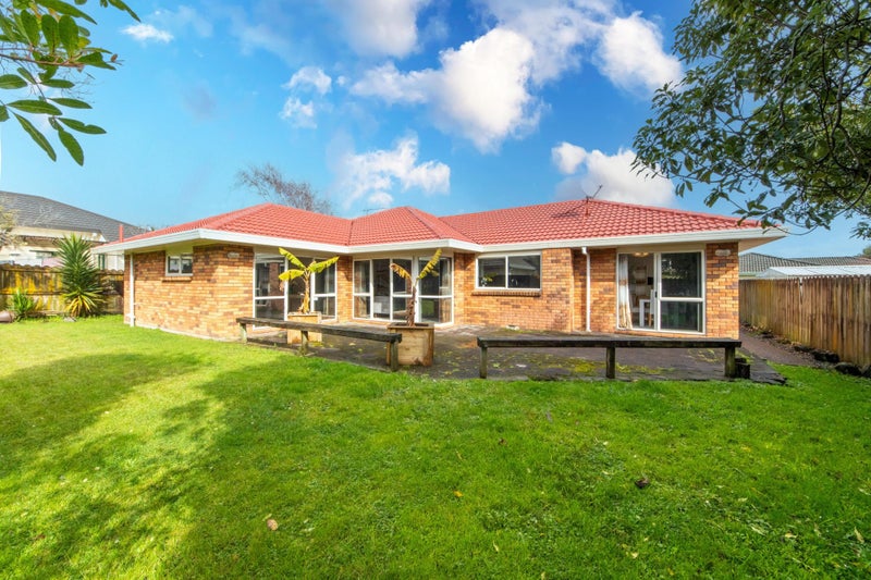 136 Millhouse Drive, Northpark, Auckland - Carousel 2