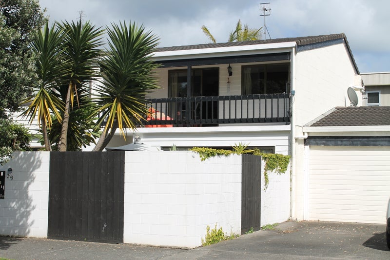 2/3 Sage Road, Kohimarama, Auckland - Carousel 1