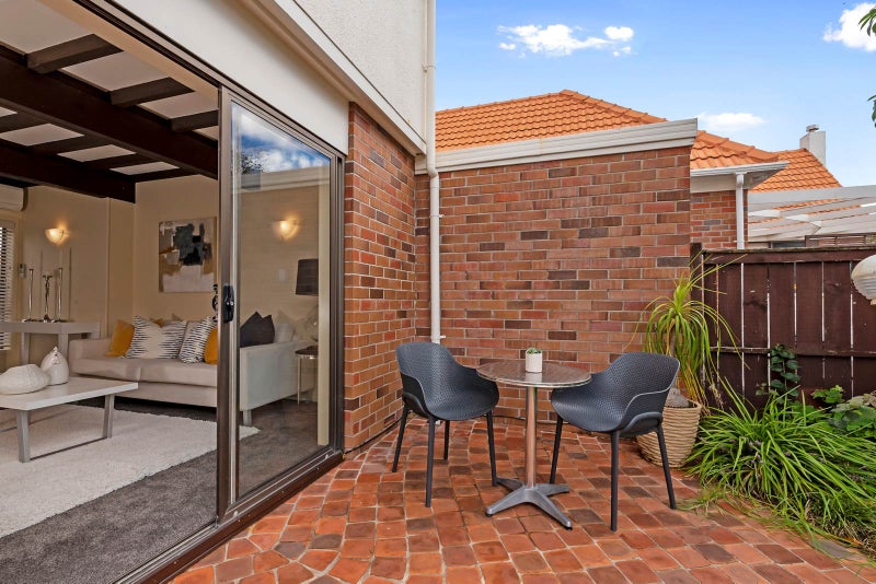 2B ELDERWOOD LANE, Belmont, Auckland  - Carousel 2