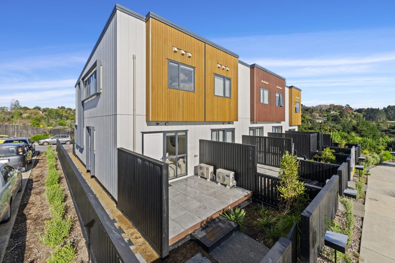 55 Tahere Road, Totara Park, Auckland - Carousel 2