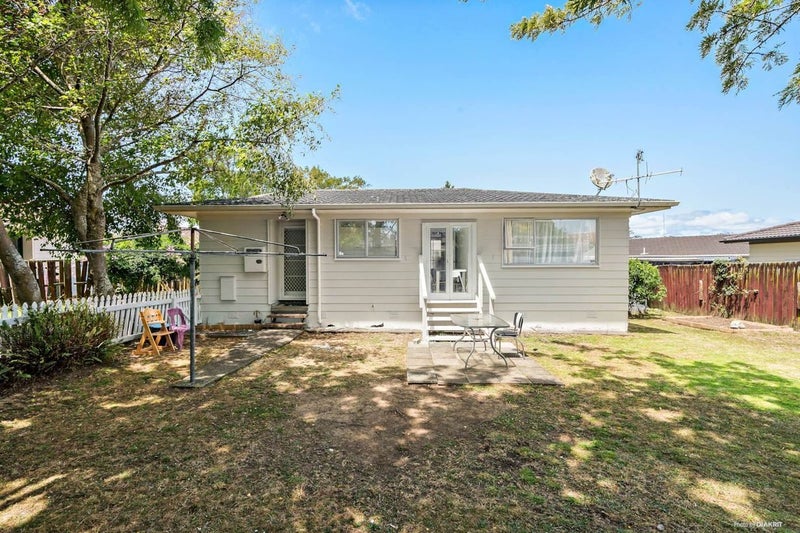 1/118 Hillcrest Road, Papatoetoe, Auckland - Carousel 1