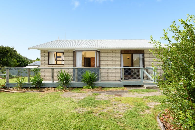 263C Ngatai Road, Otumoetai, Tauranga - Carousel 1