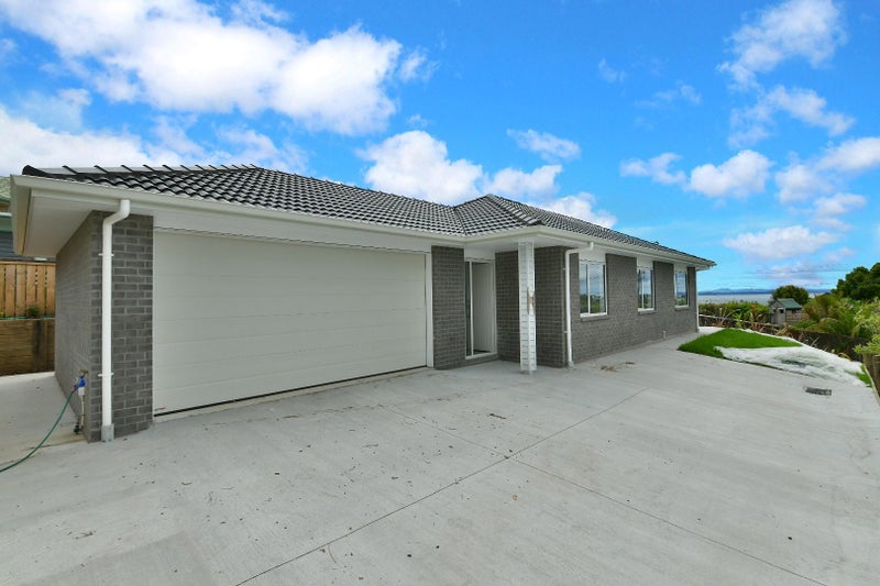 55A Wade River Road, Stanmore Bay, Whangaparaoa - Carousel 1