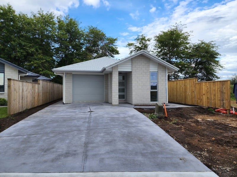 23 Mural Drive, Katikati, Katikati - Carousel 1