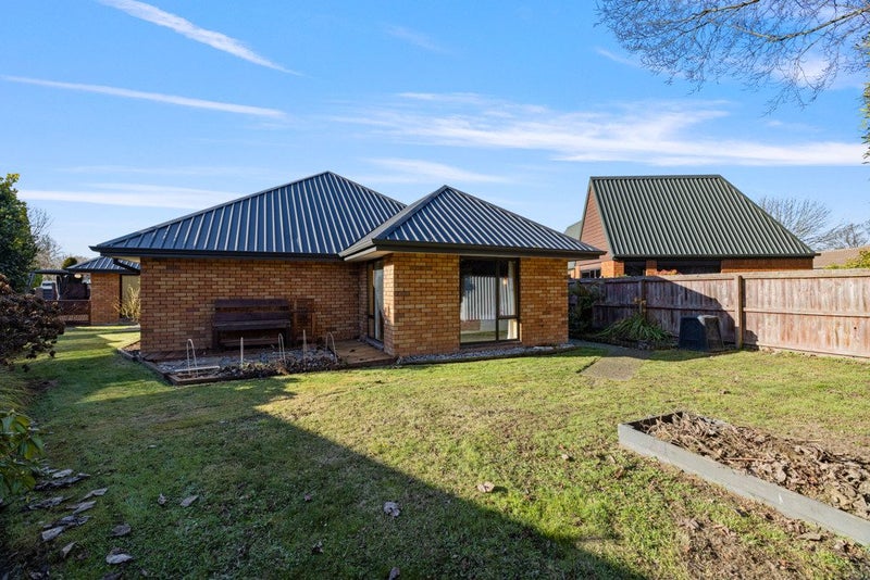 8 Brockhall Lane, Avonhead, Christchurch - Carousel 20