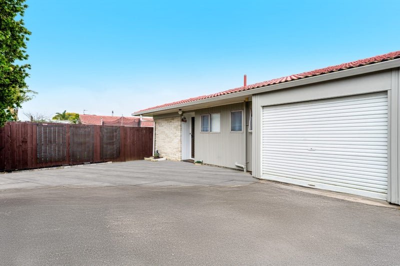 2/461 Great South Road, Opaheke, Papakura - Carousel 2