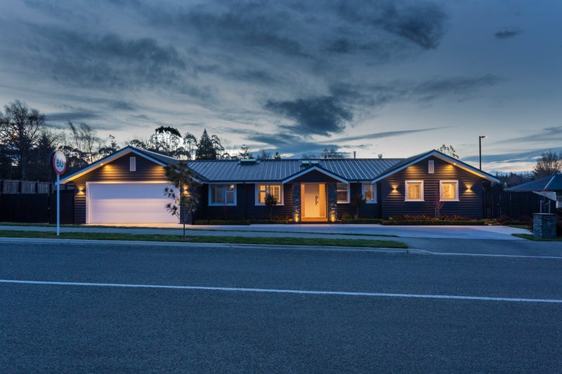 1 Avoca Drive, Waiareka Junction, Oamaru - Carousel 20