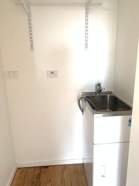 30 Peter Buck Road, New Windsor, Auckland - Carousel 13