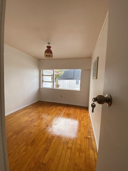 840 East Coast Road, Browns Bay, Auckland - Carousel 7