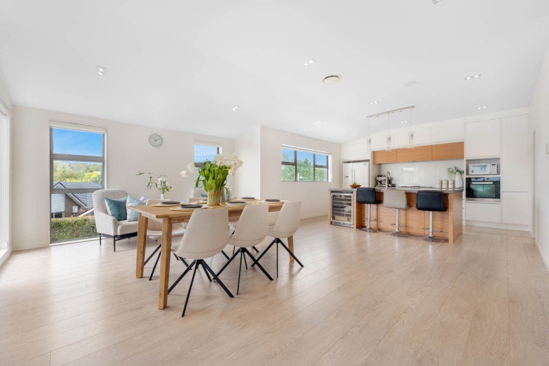 3 Carex Way, Long Bay, Auckland - Carousel 2