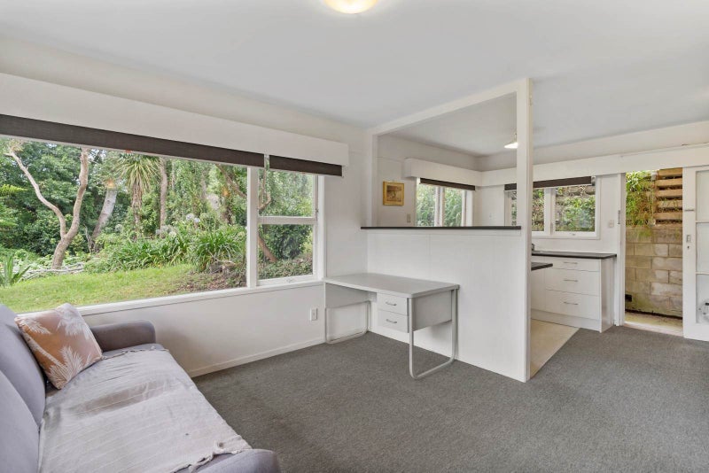 1/31 Greenhill Crescent, Pakuranga, Auckland - Carousel 1