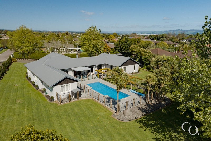 R/9 Georgia Grove, Pyes Pa, Tauranga - Carousel 1