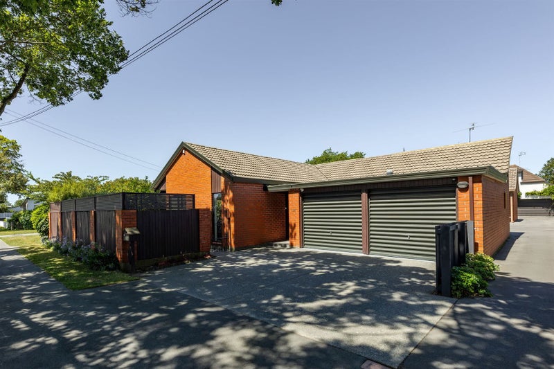 3/114 Saint James Avenue, Papanui, Christchurch - Carousel 1