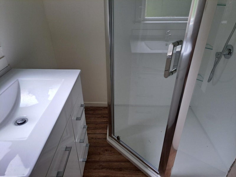 27 Lookout Drive, Laingholm, Auckland - Carousel 8