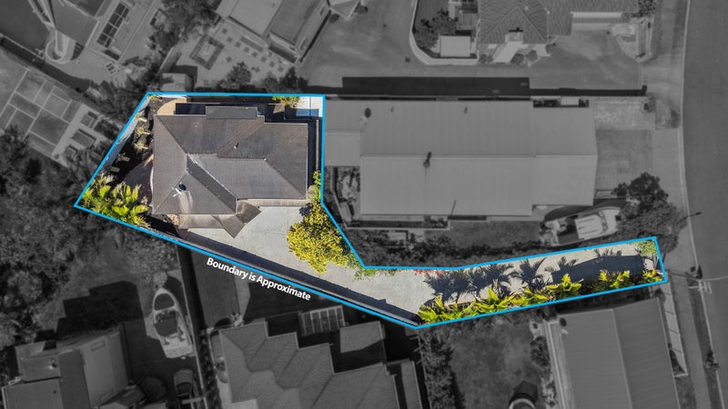 2/4 Rogers Avenue, Eastern Beach, Auckland - Carousel 31