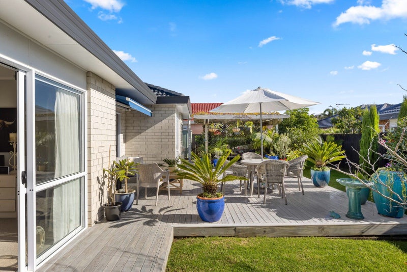 3B McGowan Place, Orewa, Orewa - Carousel 1