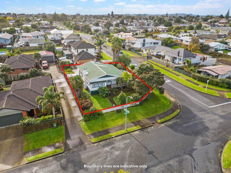 23 McInnes Road, Weymouth, Auckland - Carousel 1
