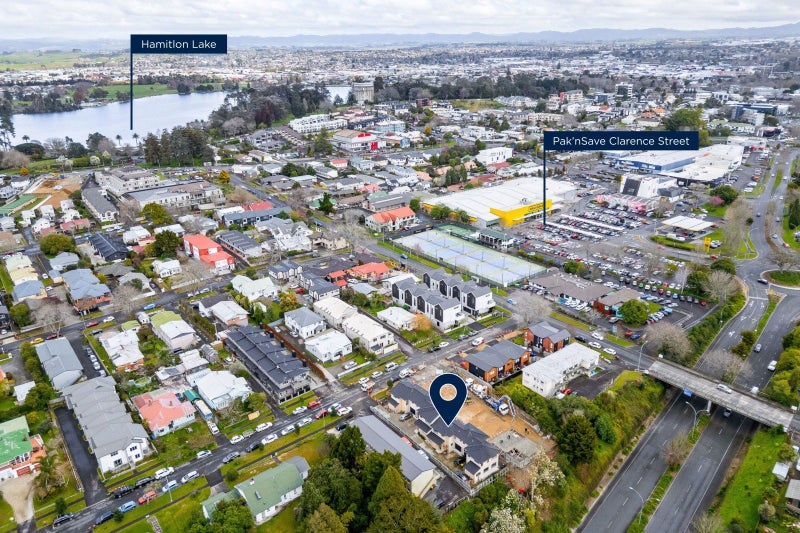 3/3 Manning Street, Hamilton Central, Hamilton - Carousel 18