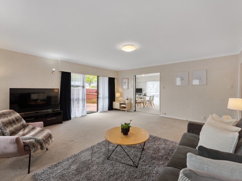 42 Boulcott Street, Boulcott, Lower Hutt - Carousel 1