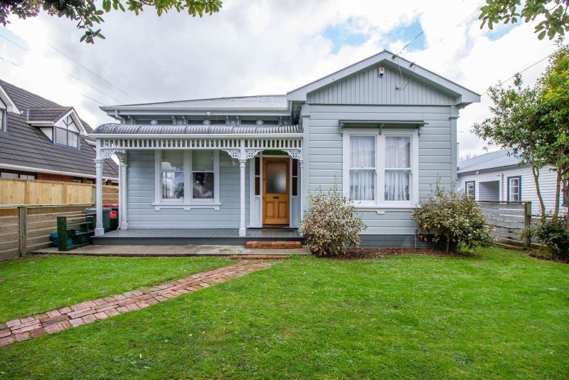 17 Rossiter Avenue, Waterloo, Lower Hutt - Carousel 18